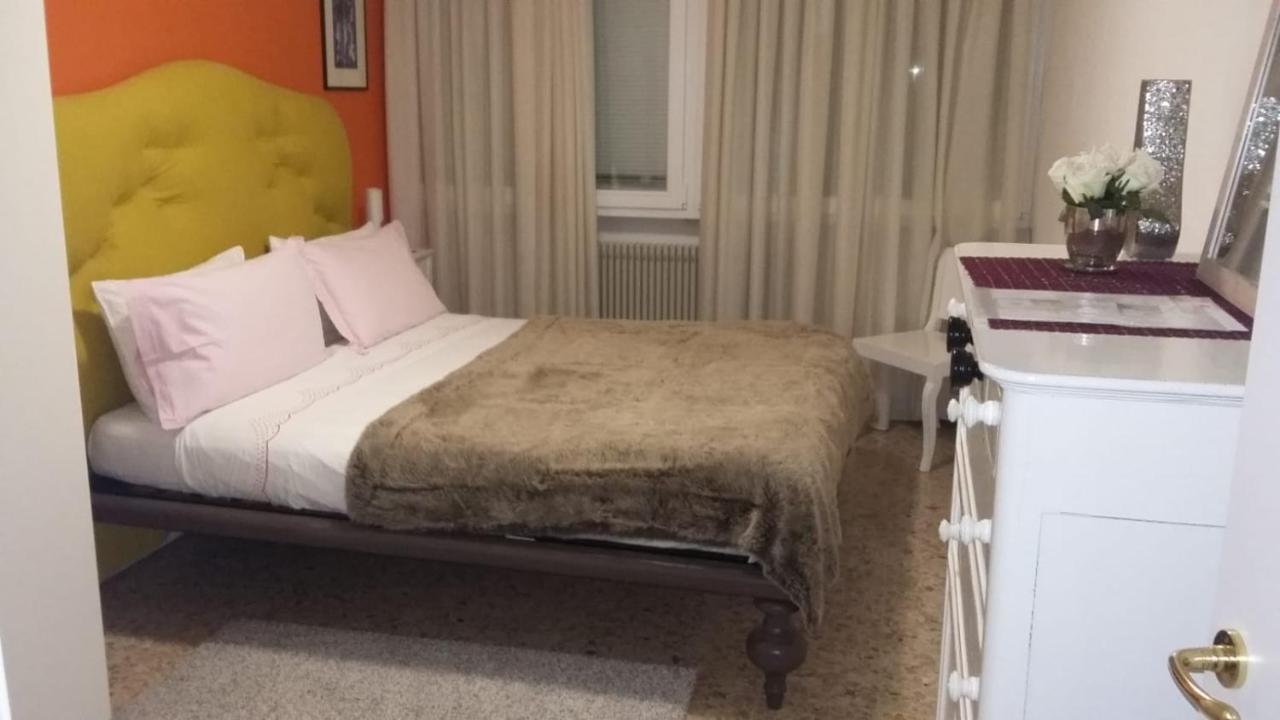 La Casa Di Paolo Apartment Udine Luaran gambar